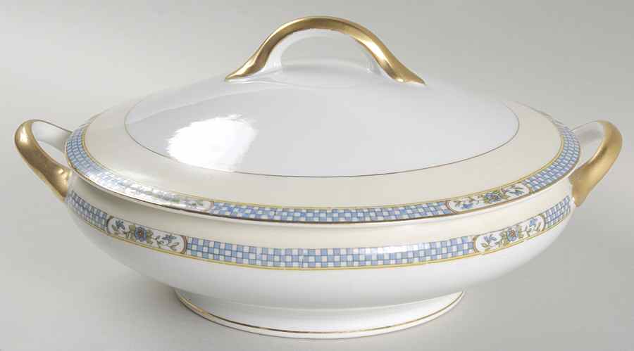 Bernice Round Covered Vegetable by Noritake-1