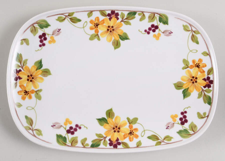 Berredin 13" Oval Serving Platter by Noritake-1