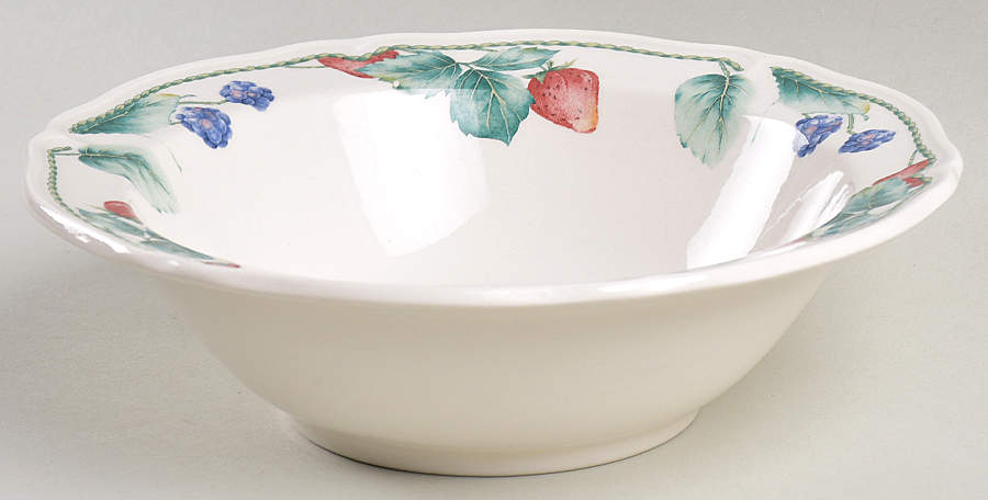 Berryvine Soup/Cereal Bowl by Noritake-1