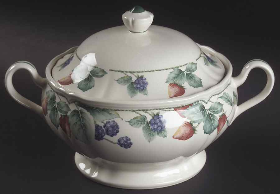 Berryvine Round Covered Vegetable by Noritake-1