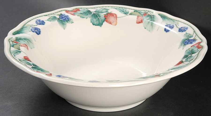 Berryvine 9" Round Vegetable Bowl by Noritake-1