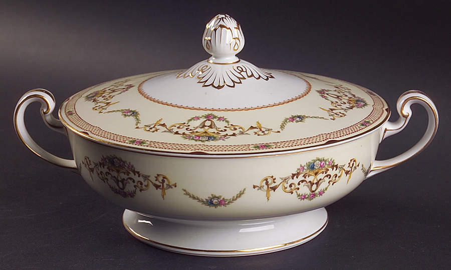 Berwick Round Covered Vegetable by Noritake-1
