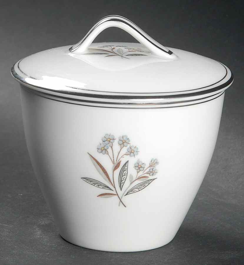 Bessie Mini Sugar Bowl & Lid by Noritake-1