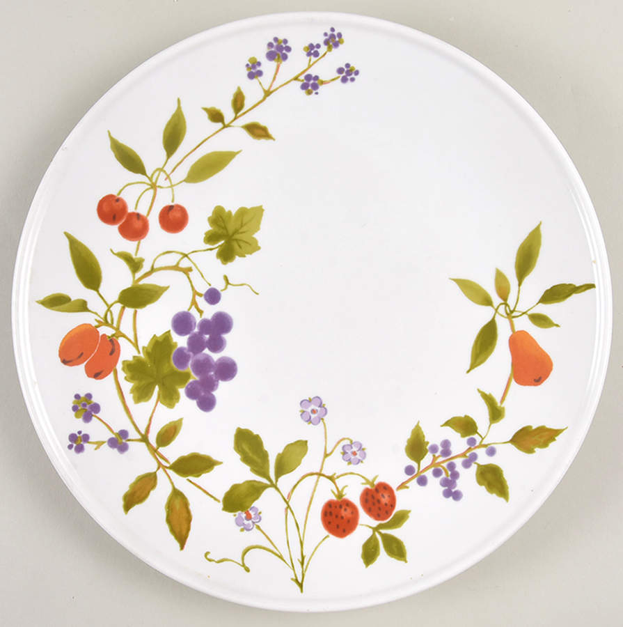 Berries 'n Such Dinner Plate by Noritake-1