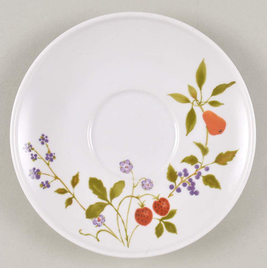 Berries 'n Such Saucer for Oversized Cup by Noritake-1