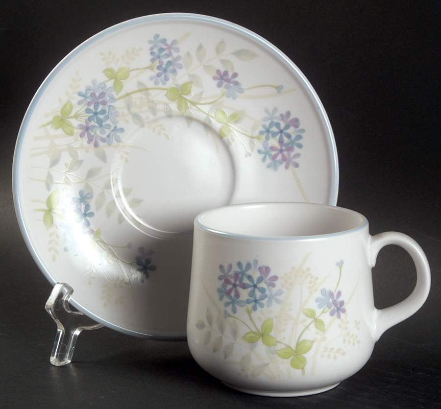 Bewitch Flat Cup & Saucer Set by Noritake-1