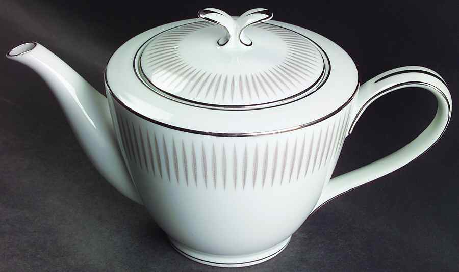 Biarritz Teapot & Lid by Noritake-1