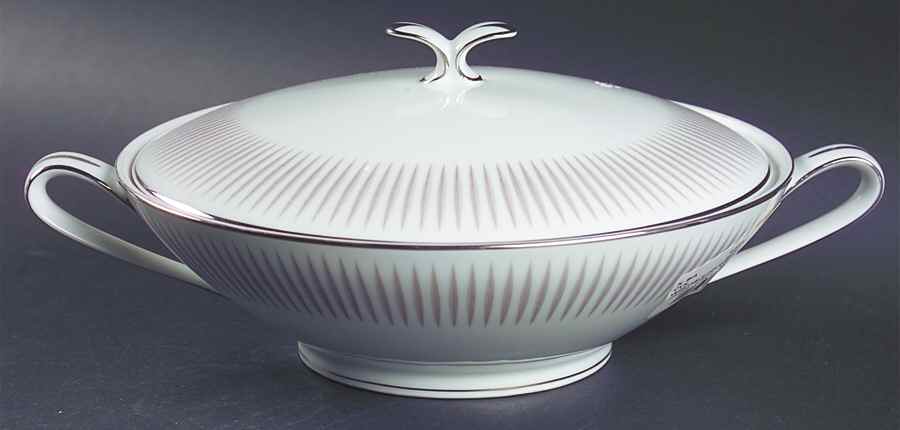 Biarritz Round Covered Vegetable by Noritake-1