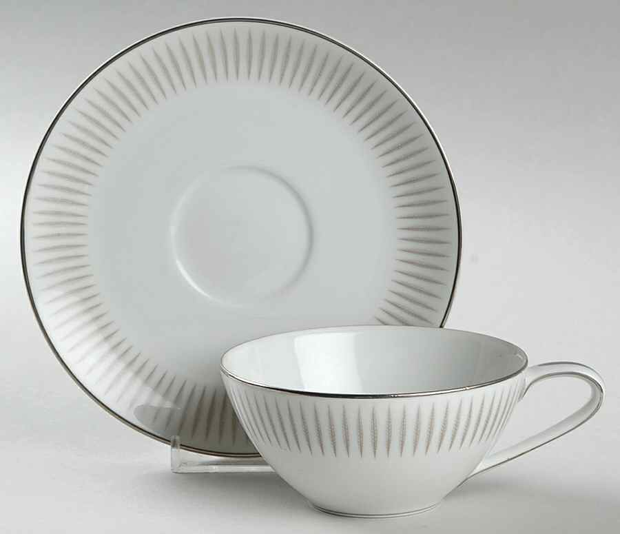 Biarritz Flat Cup & Saucer Set by Noritake-1