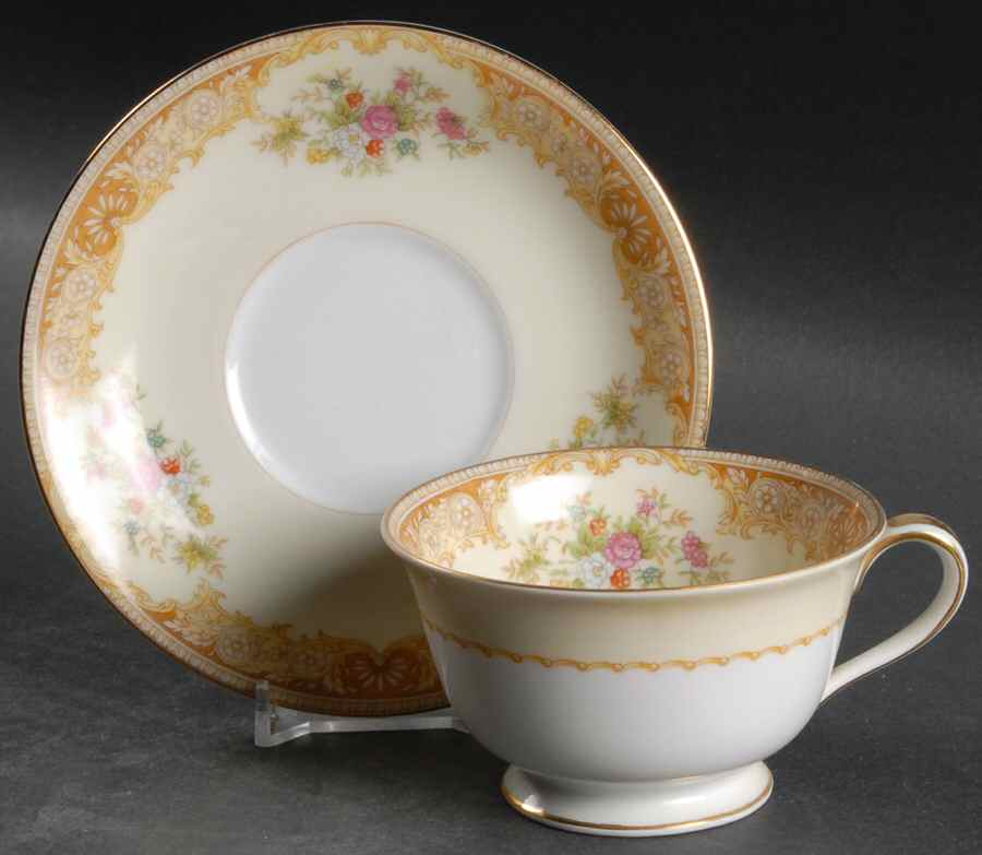 Bianca Footed Cup & Saucer Set by Noritake-1