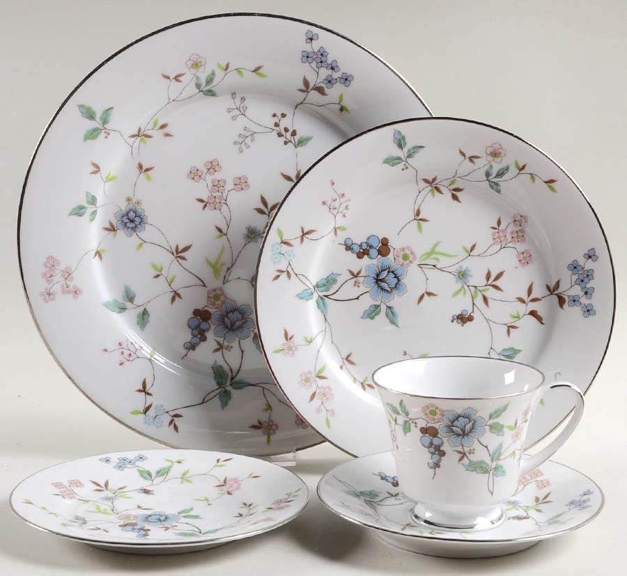 Biltmore 5 Piece Place Setting by Noritake-1