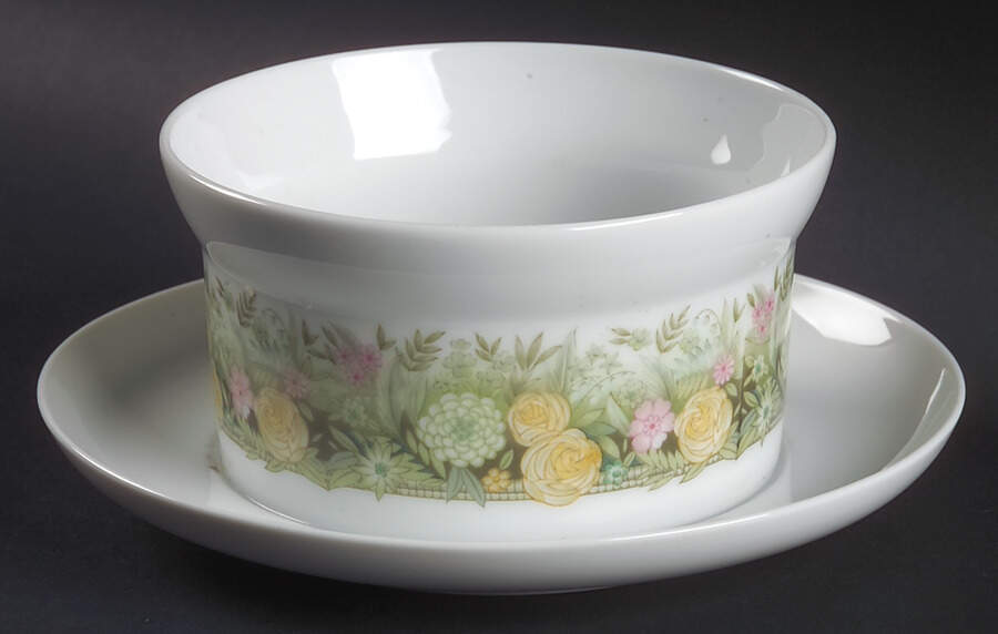 Bimini Round Gravy Boat/Attached Underplate by Noritake-1
