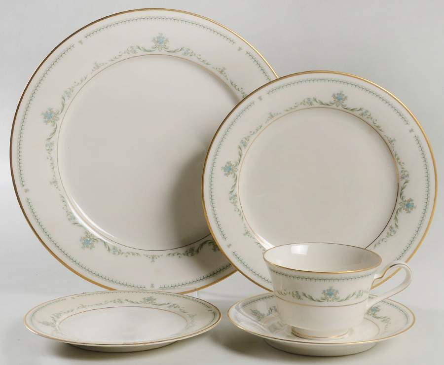 Blakesley 5 Piece Place Setting by Noritake-1