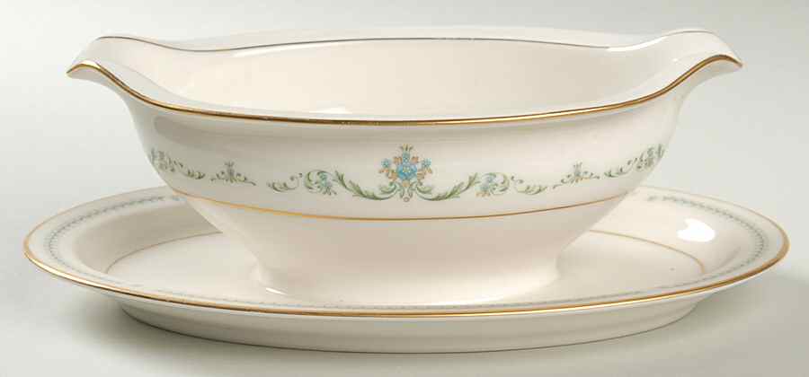 Blakesley Gravy Boat with Attached Underplate by Noritake-1
