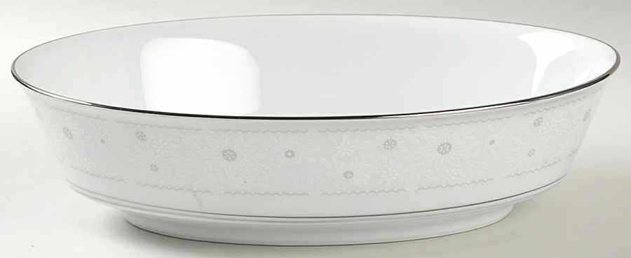 Blanche 9" Oval Vegetable Bowl by Noritake-1
