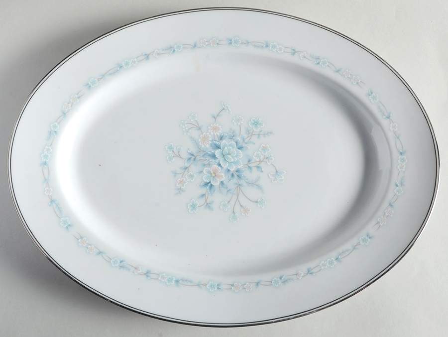Blue Beauty 13" Oval Serving Platter by Noritake-1