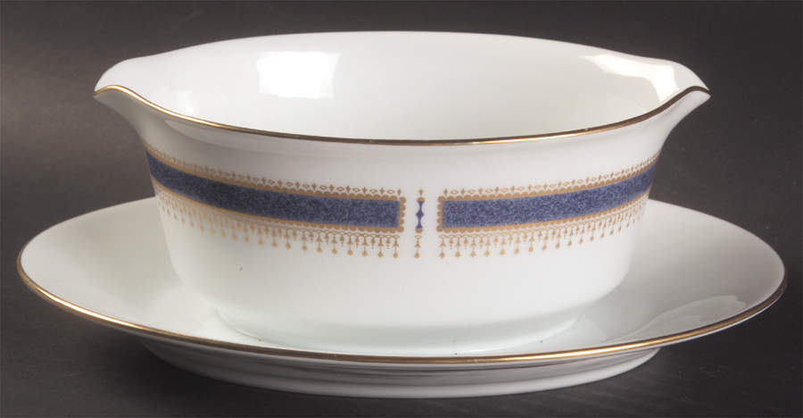 Blue Dawn (Coupe) Gravy Boat with Attached Underplate by Noritake-1