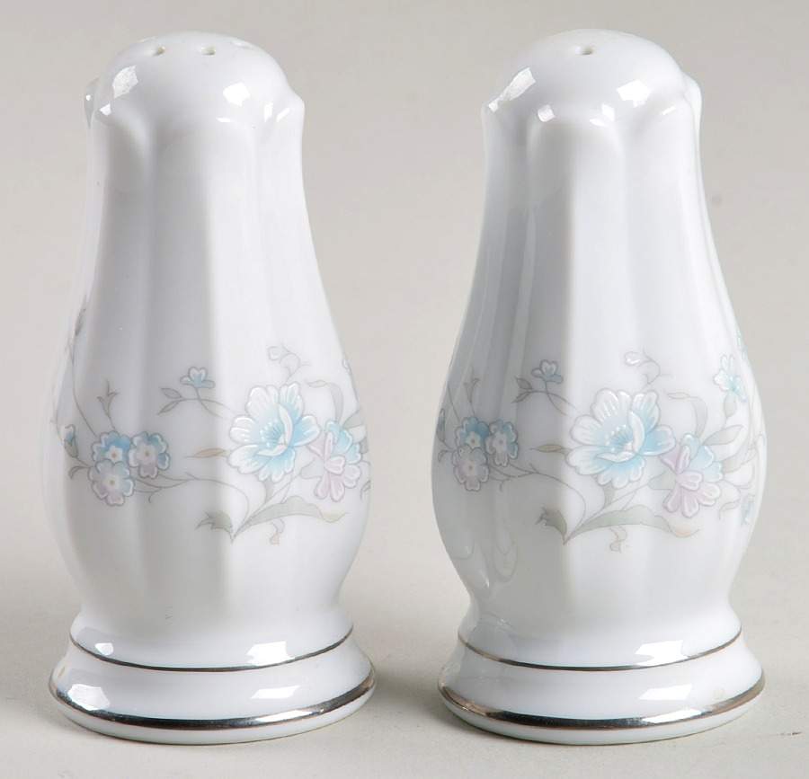 Blue Destiny Salt & Pepper Set by Noritake-1
