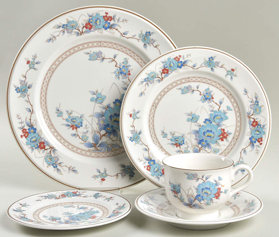 Bleufleur 5 Piece Place Setting by Noritake-1