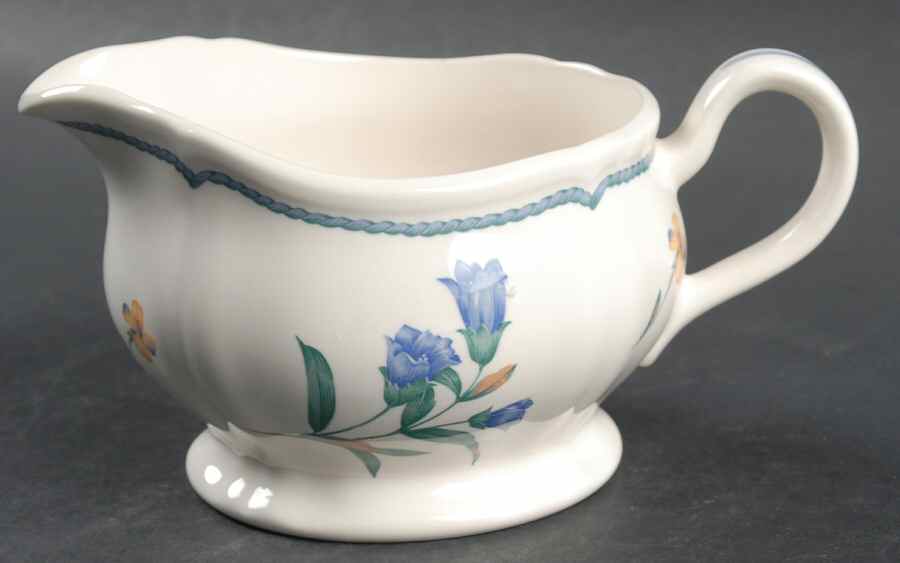 Blue Estate Gravy Boat by Noritake-1