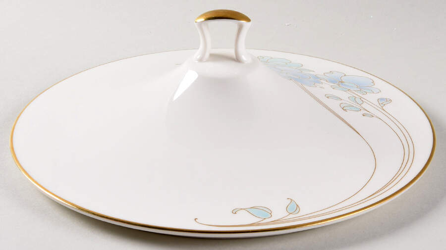 Blue and Gold Lid for Large Round Vegetable by Noritake-1