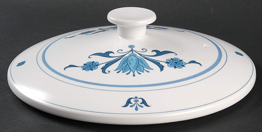 Blue Haven Lid for 1.75 Qt Round Covered Casserole by Noritake-1