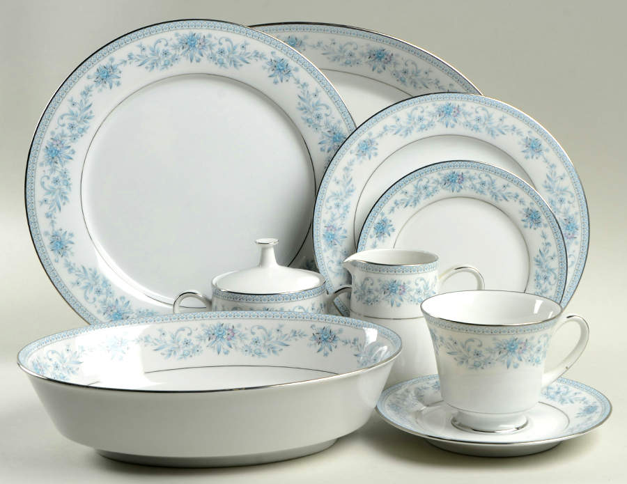 Blue Hill 45 Piece Starter Set by Noritake-1