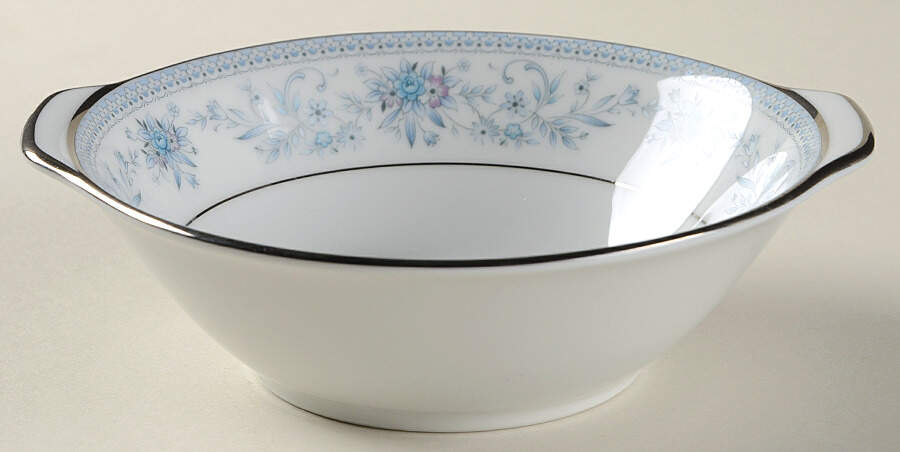 Blue Hill Lugged Cereal Bowl by Noritake-1