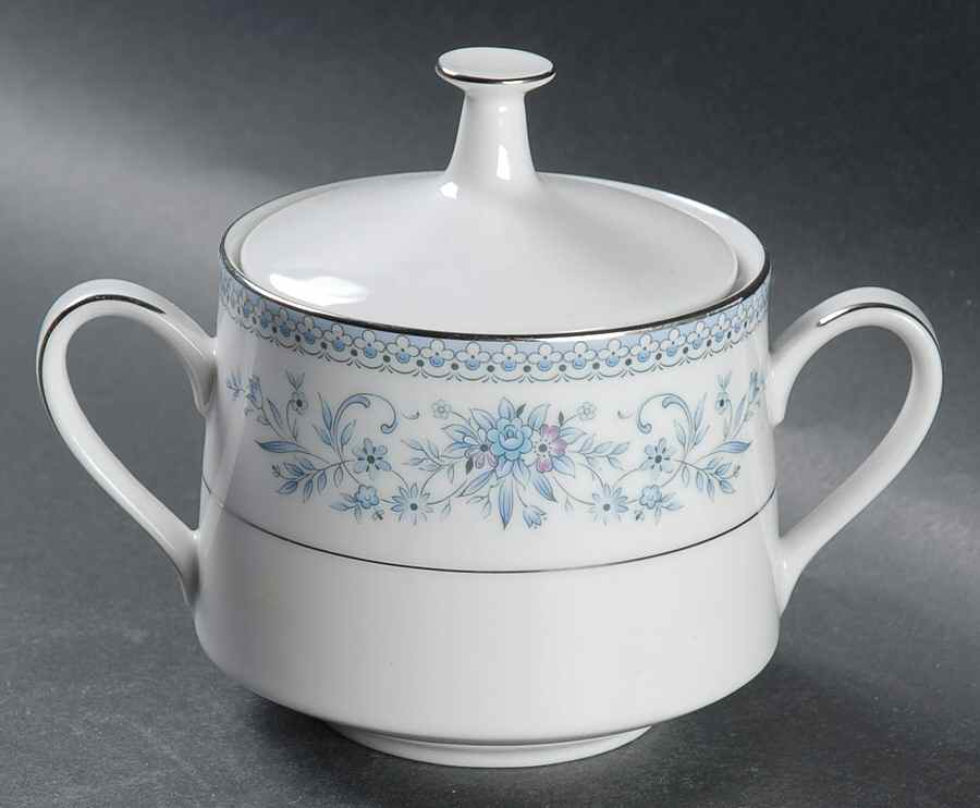 Blue Hill Sugar Bowl & Lid by Noritake-1