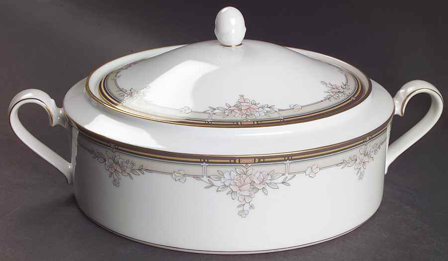 Blossom Mist Round Covered Vegetable by Noritake-1