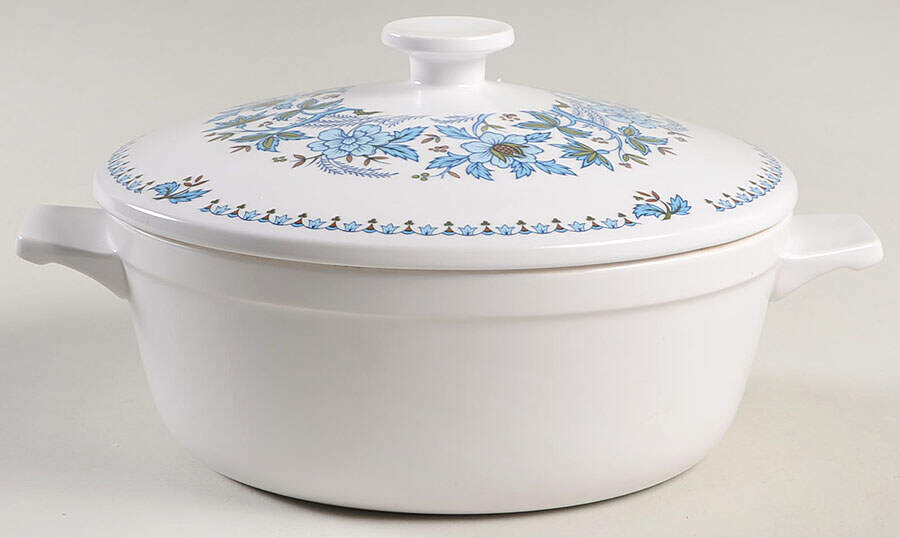 Blue Moon 1.75 Qt Round Covered Casserole by Noritake-1