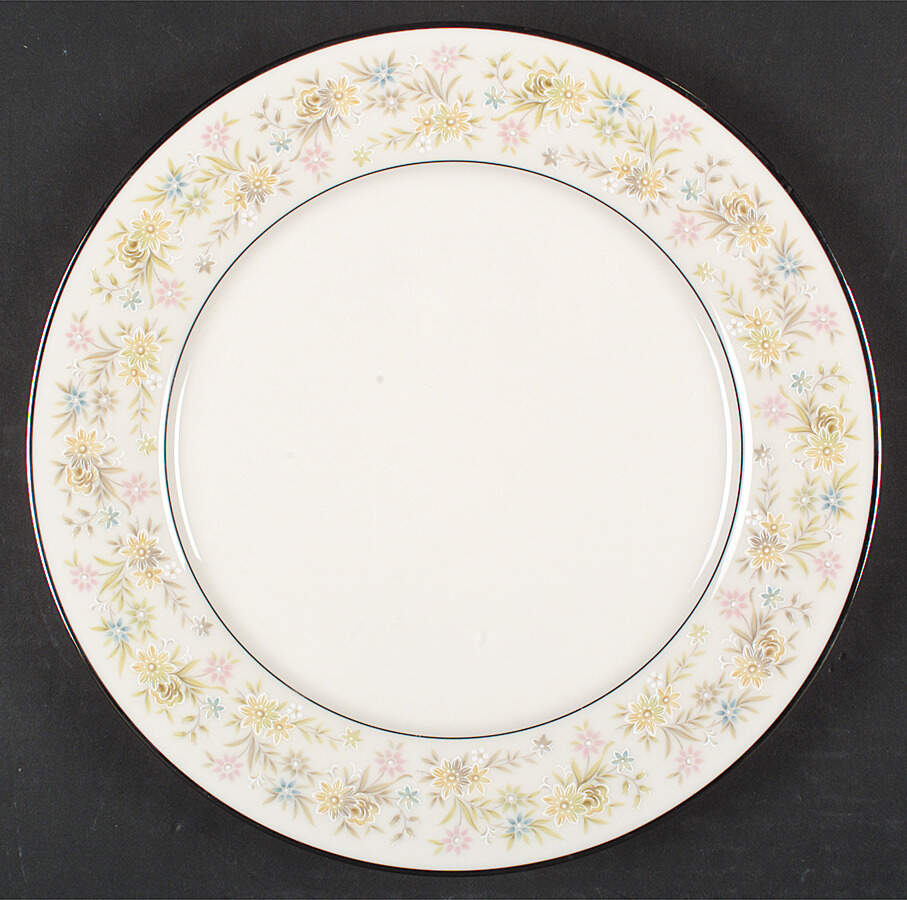 Blossom Time Dinner Plate by Noritake-1