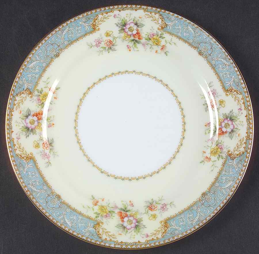 Bluedawn (#622, Rim) Luncheon Plate by Noritake-1