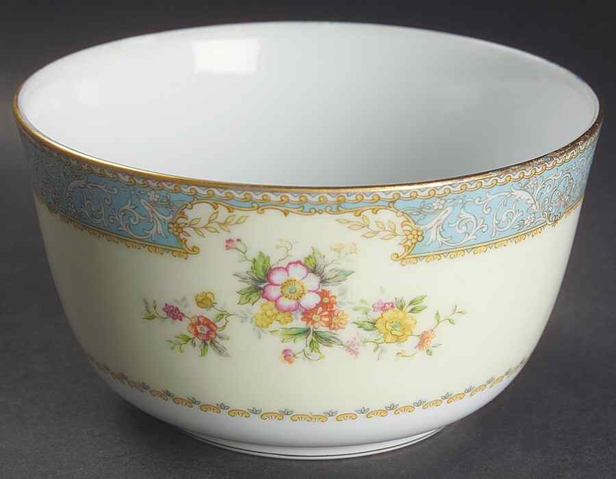Bluedawn (#622, Rim) Cranberry Bowl by Noritake-1