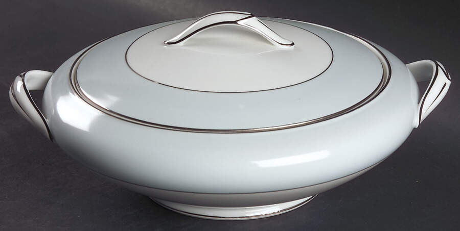 Bluedale Round Covered Vegetable by Noritake-1