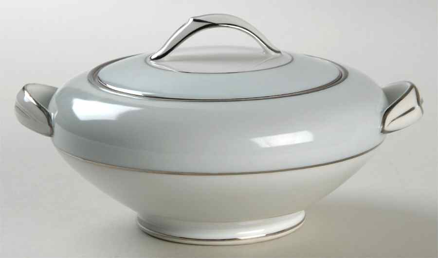 Bluedale Sugar Bowl & Lid by Noritake-1