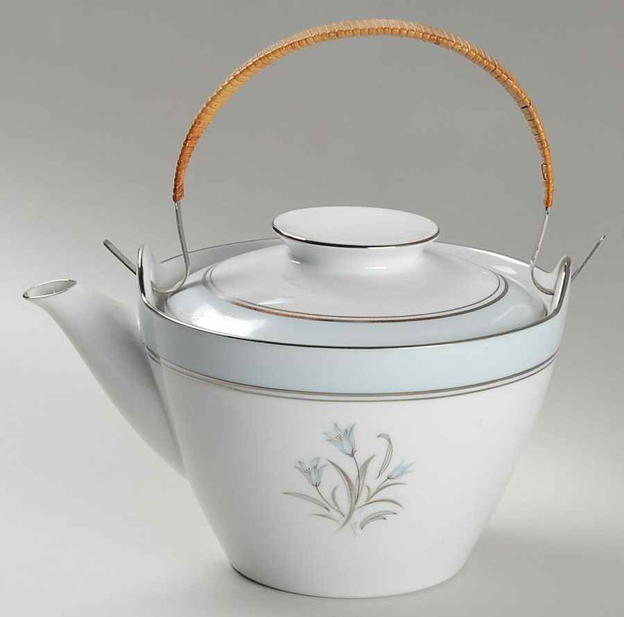 Bluebell Teapot & Lid with Removable Top Handle by Noritake-1