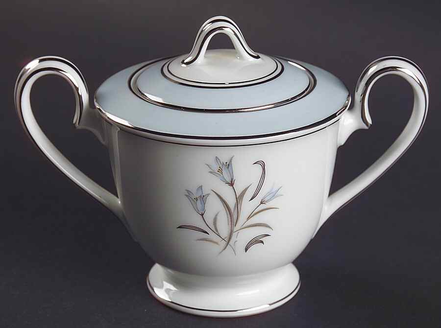 Bluebell Mini Sugar Bowl & Lid by Noritake-1