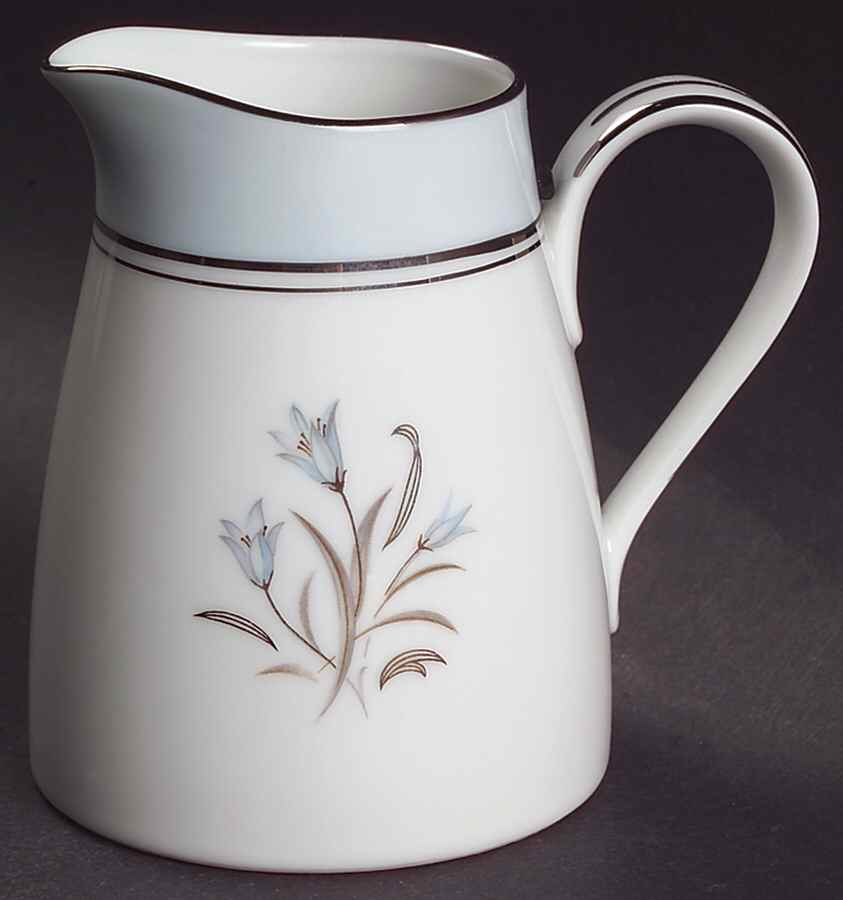 Bluebell Creamer by Noritake-1