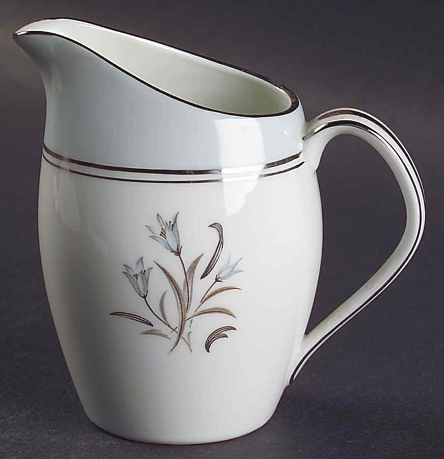 Bluebell Creamer by Noritake-1