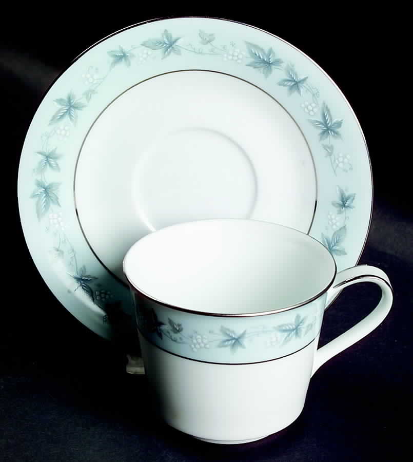 Bluecourt Flat Cup & Saucer Set by Noritake-1
