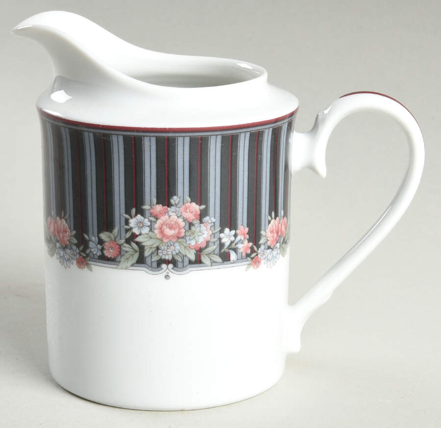 Border Bouquet Creamer by Noritake-1