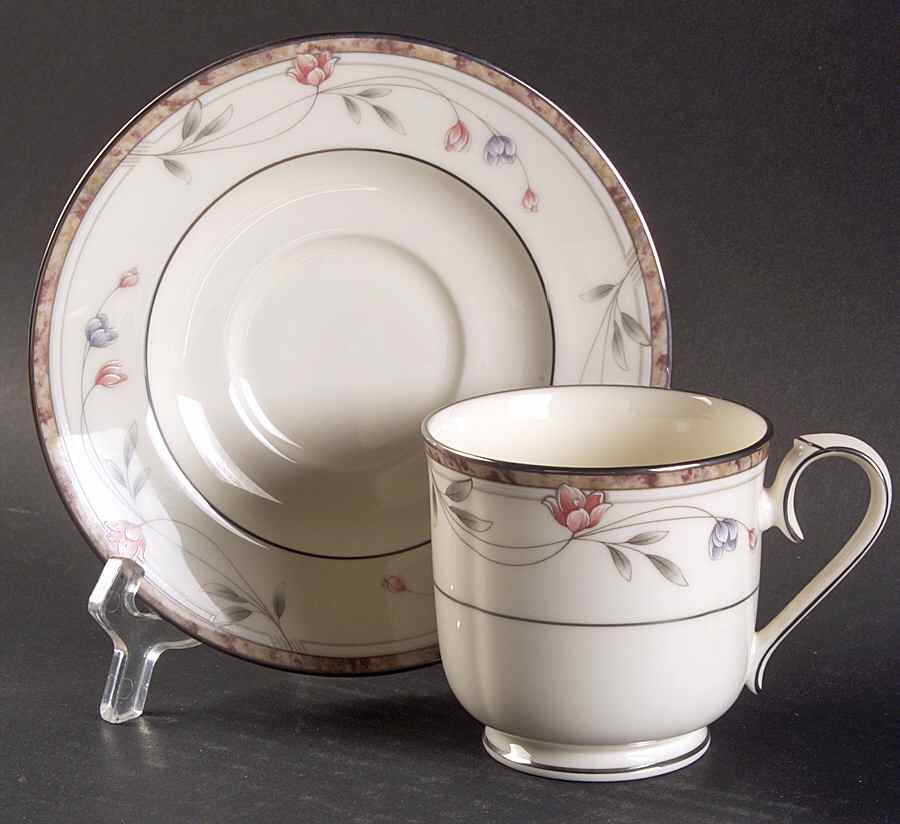 Bois Jolie Footed Cup & Saucer Set by Noritake-1