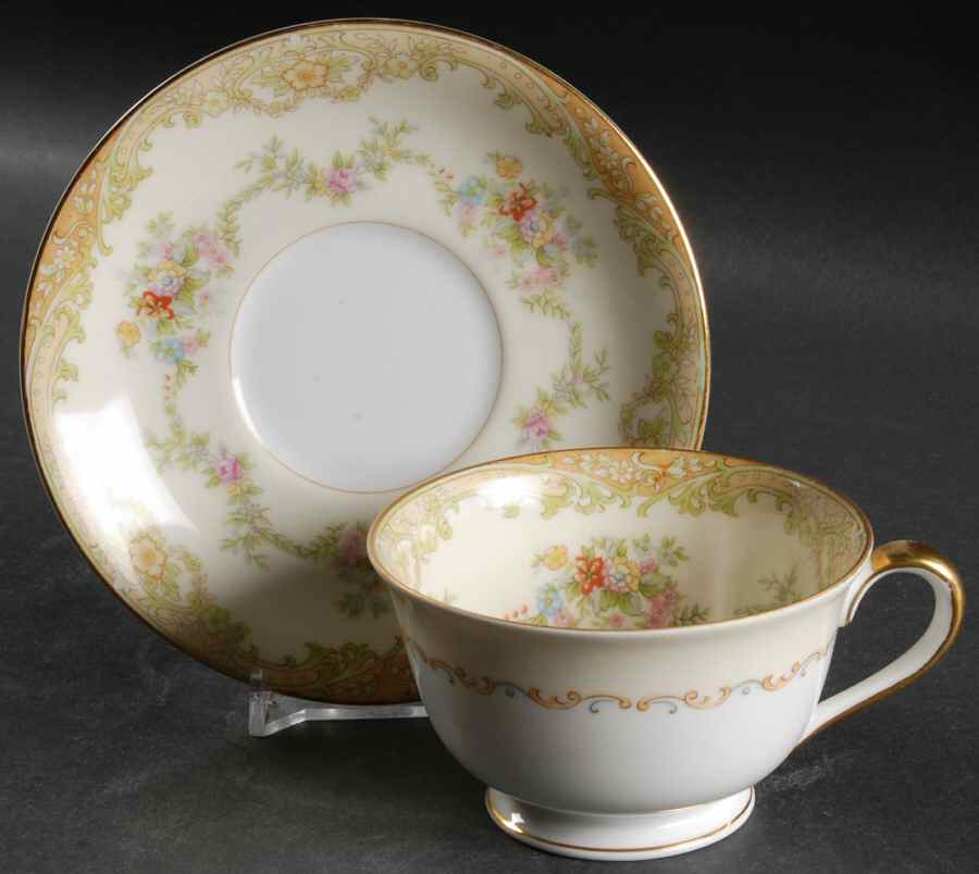 Bolero Footed Cup & Saucer Set by Noritake-1
