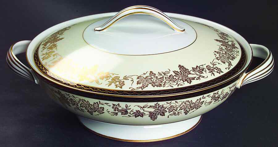 Bordeaux Round Covered Vegetable by Noritake-1