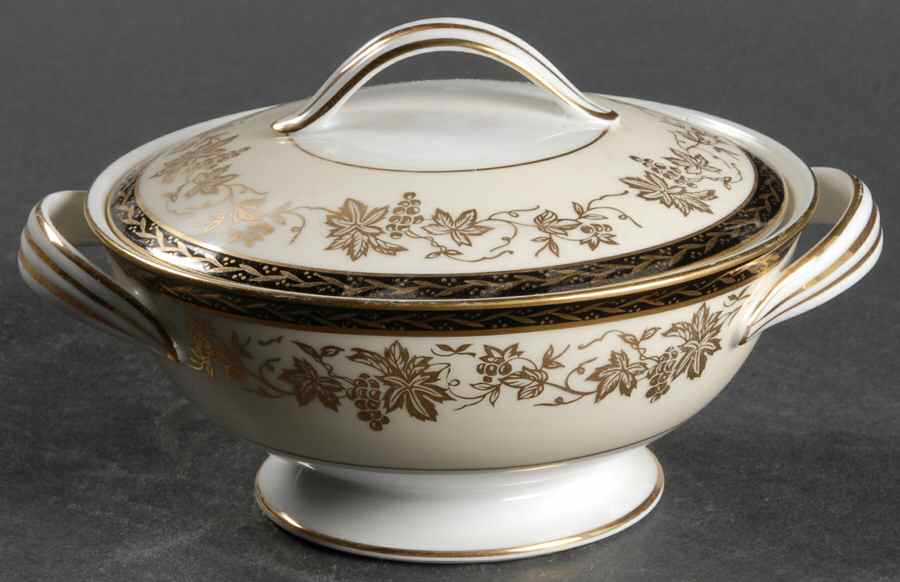 Bordeaux Sugar Bowl & Lid by Noritake-1