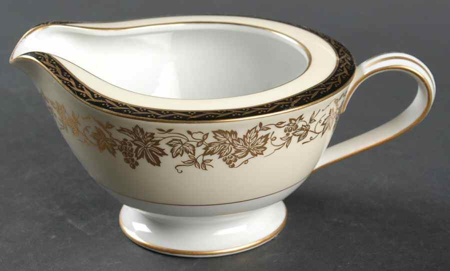 Bordeaux Creamer by Noritake-1