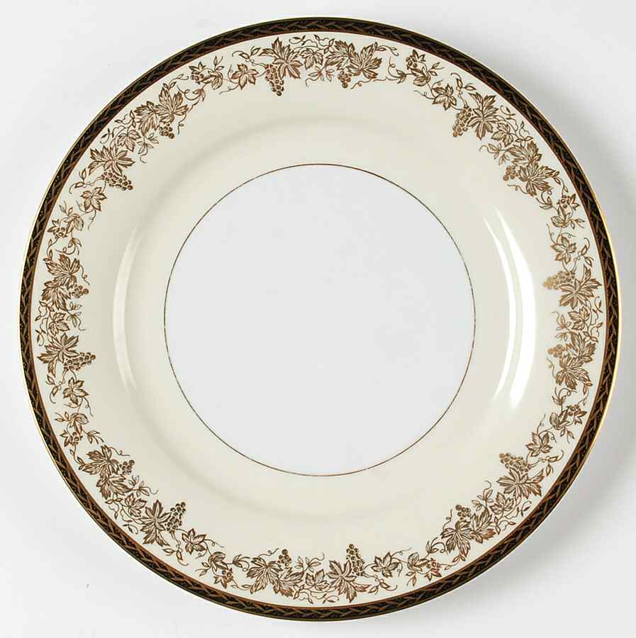 Bordeaux Dinner Plate by Noritake-1