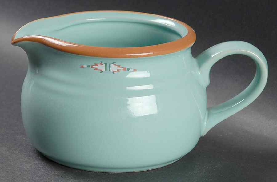 Boulder Ridge Round Gravy Boat by Noritake-1