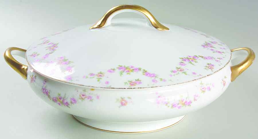 The Bosnia Round Covered Vegetable by Noritake-1